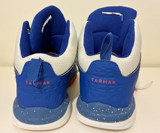 Zapatillas baloncesto niño número 35