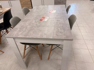 MESA DE COMEDOR + 4 SILLAS NORDICAS - NUEVO