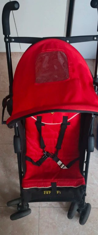 Silla Paseo Ferrari Roja