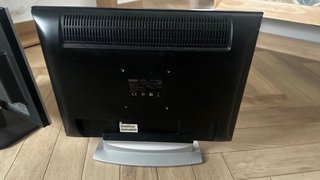 Monitor LG y televisor Philips