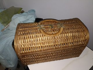Maleta de mimbre vintage
