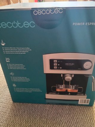Cafetera Cecotec Power Espresso - NUEVA