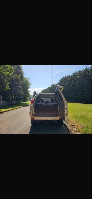Toyota Land Cruiser 150 2010