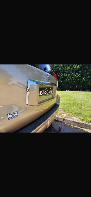 Toyota Land Cruiser 150 2010