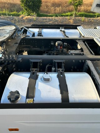 Camión Renault magnum 520T Blanco
