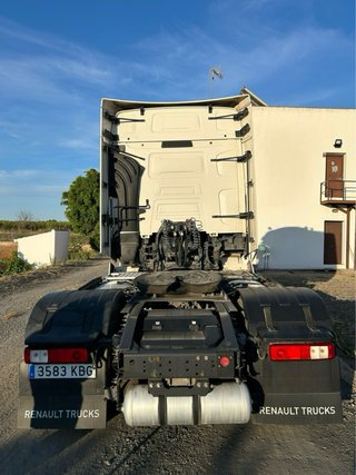 Camión Renault magnum 520T Blanco