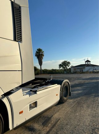 Camión Renault magnum 520T Blanco