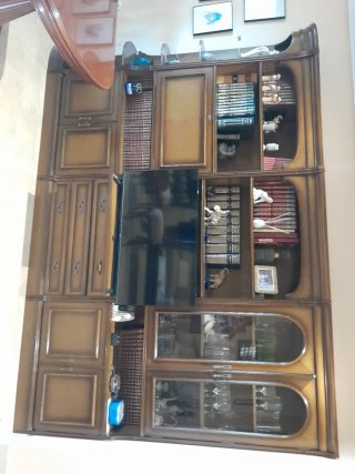Muebles clásicos completos para vivienda