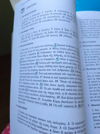 Manual de griego clásico  - UNED
