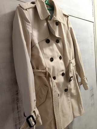 Gabardina Zara Beige
