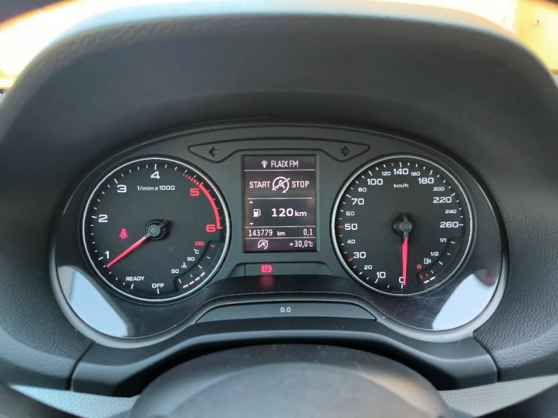 Audi Q2 2017, foto 14