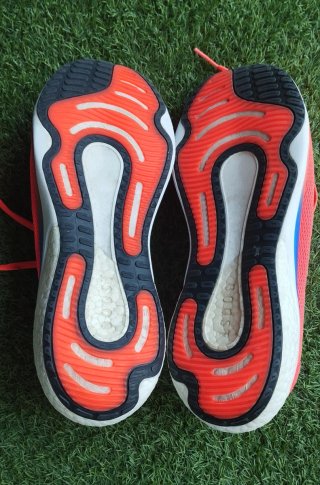 Adidas Supernova 2 Talla 45 1/3 naranjas