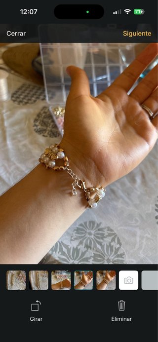 Pulsera hecha a mano perlas y oro