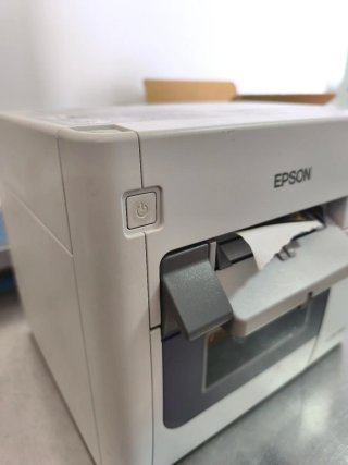 Impresora Epson TM-C3500 poco usada