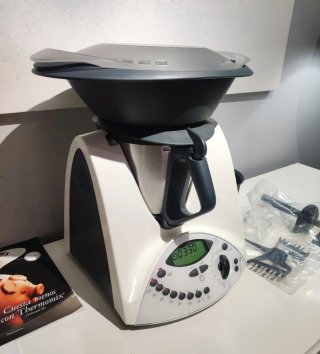 THERMOMIX TM31. Lame e accessori nuovi. Completa