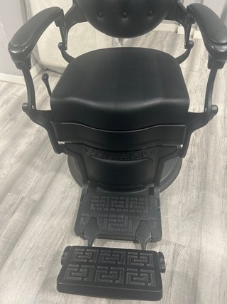 Sillon de barbero nuevo negro