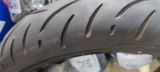 Pareja de Neumáticos Moto Bridgestone batllax T31