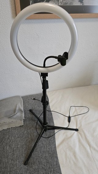ATUMTEK 12" LED Ring Light with Extendable Tripod