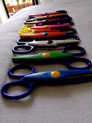 Tijeras de formas para manualidades