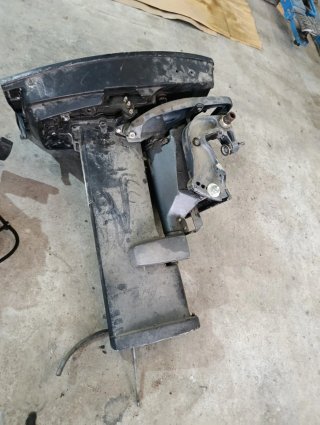 Motor fueraborda para barco