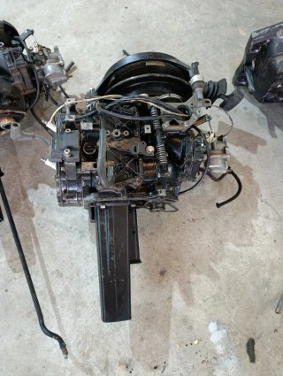 Motor fueraborda para barco