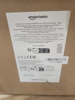 Destructora Amazon Basics con asa