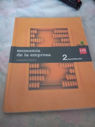 Economía de la empresa, 2 Bachillerato Savia