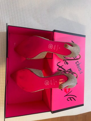 Zapatos de fiesta Ursula Mascaró dorados