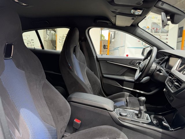 BMW Serie 1 118d paquete M 2024