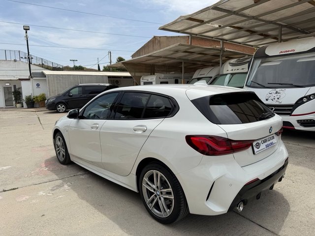 BMW Serie 1 118d paquete M 2024