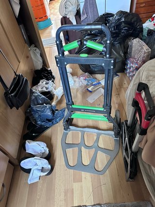 Vendo dos carretillas para paqueteria.