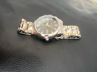 Reloj Kullen Plateado y Dorado