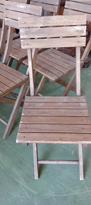 Sillas de tijera de terraza de madera