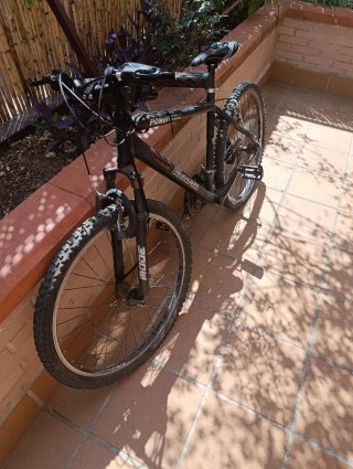 Bicicleta POWER Negra