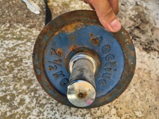 Disco pesa 2 1/2 kg hierro azul