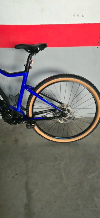 Bicicleta Eléctrica BH e-motion Rever 29