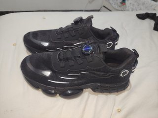 Zapatos de Hombre Talla 44 Negro trabajo o deporte