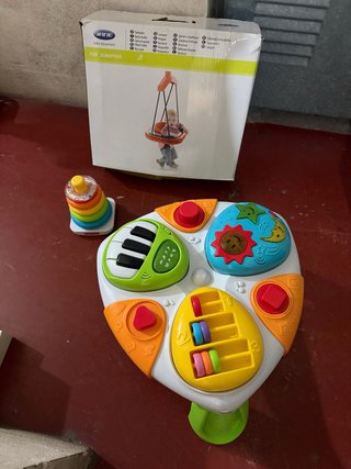 Lote: Air Jumper, Mesa Juegos y Pirámide Aros