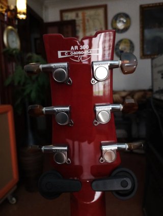 Ibanez AR 300 Guitarra Eléctrica
