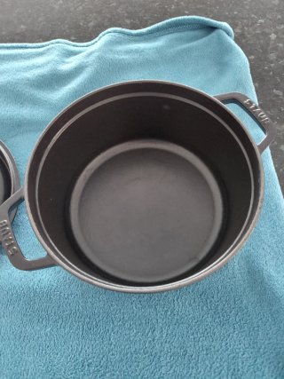 Olla Staub La Cocotte Negra