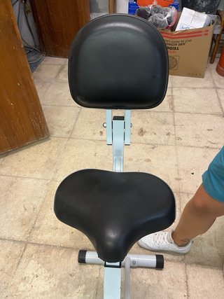 Bicicleta Estática Roja plegable