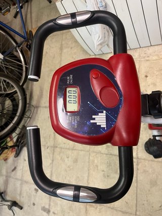 Bicicleta Estática Roja plegable