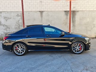 MERCEDES CLA 45 AMG 4MATIC