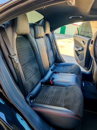 MERCEDES CLA 45 AMG 4MATIC