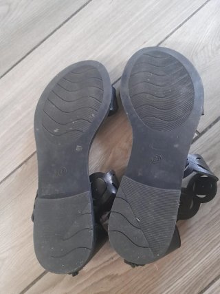Sandali neri similpelle donna n. 39