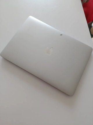 MacBook Air 13" 2019