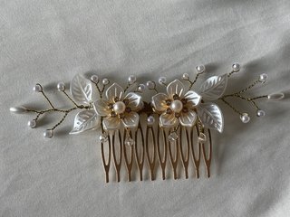 Tocado Novia Artesanal Flores Perlas Dorado