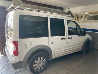 Furgoneta FORD TOURNEO CONNECT