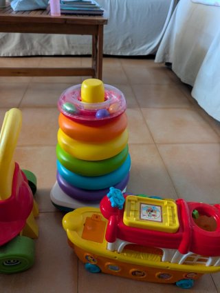 Lote de 4 juguetes infantiles