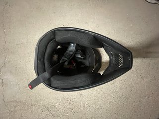 Casco Rampage Negro Mate